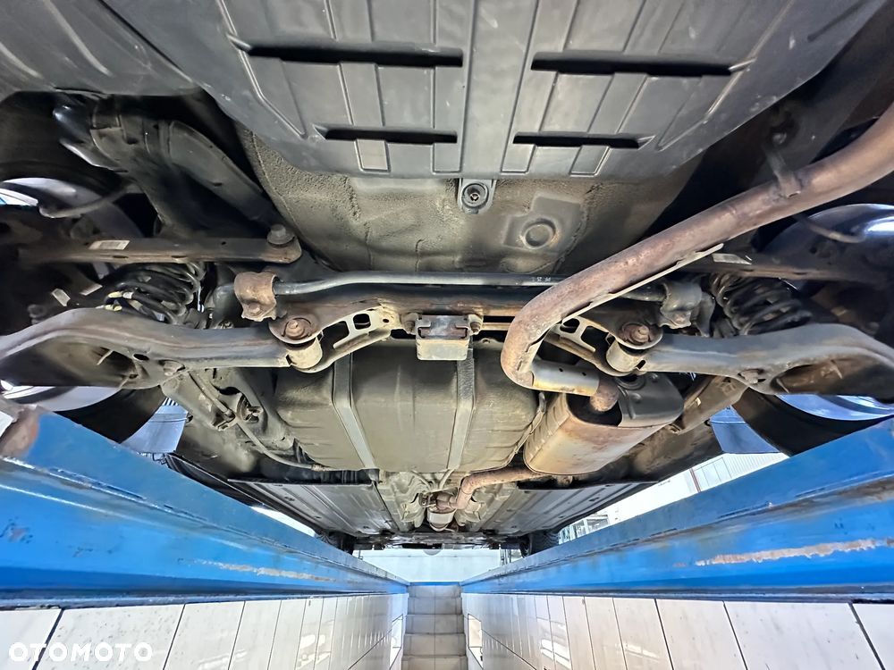 Kia Ceed 1.6 GDI Platinum Edition - 32