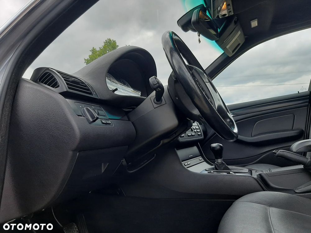 BMW Seria 3 320d DPF Edition Fleet - 18
