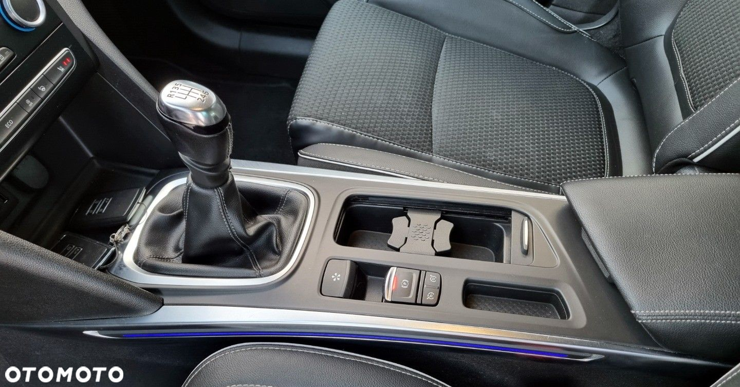 Renault Megane - 11