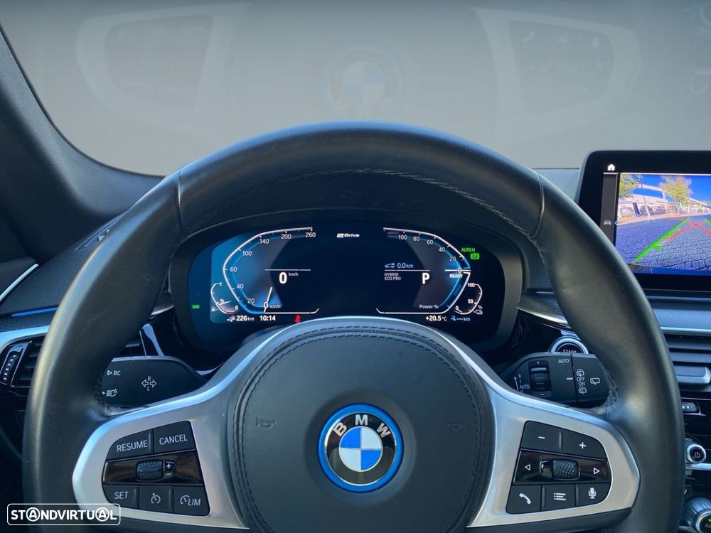 BMW 530 e Pack Desportivo M - 7