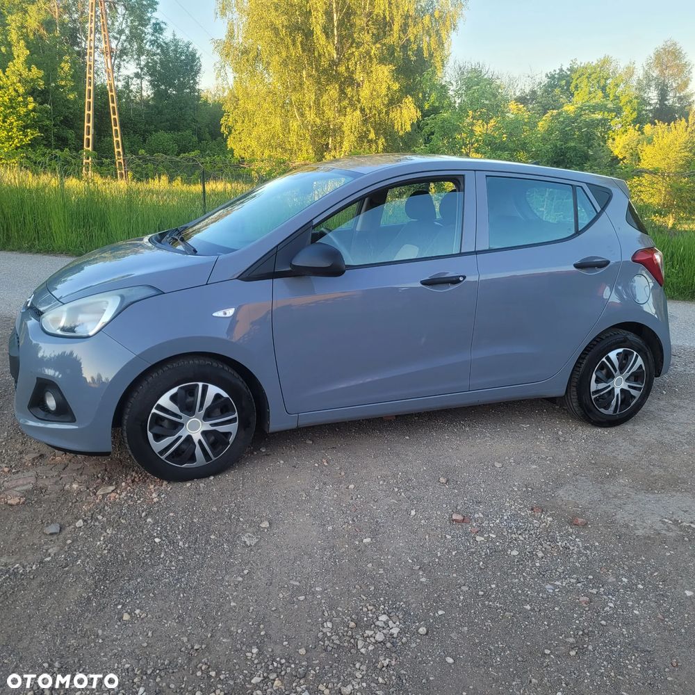 Hyundai i10 1.0 - 8