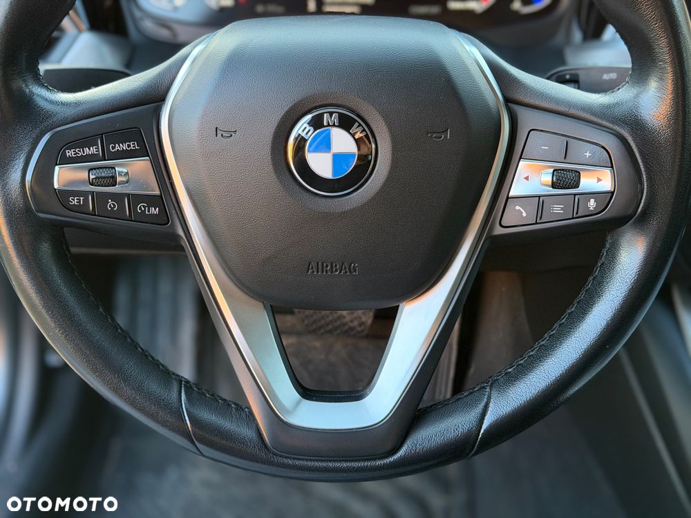 BMW Seria 3 320i Advantage - 10