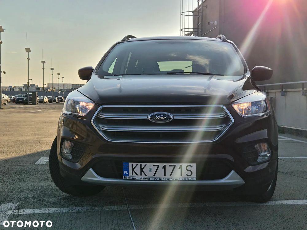 Ford Kuga - 2