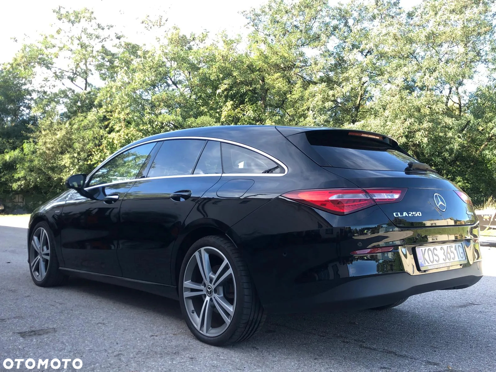Mercedes-Benz CLA - 9