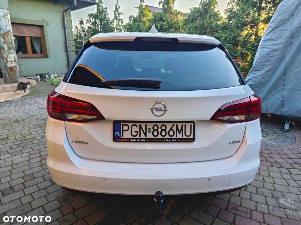 Opel Astra 1.6 CDTI Elite - 11