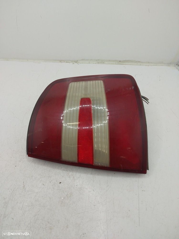 Farolim Stop Dto Skoda Fabia I Combi (6Y5) - 2