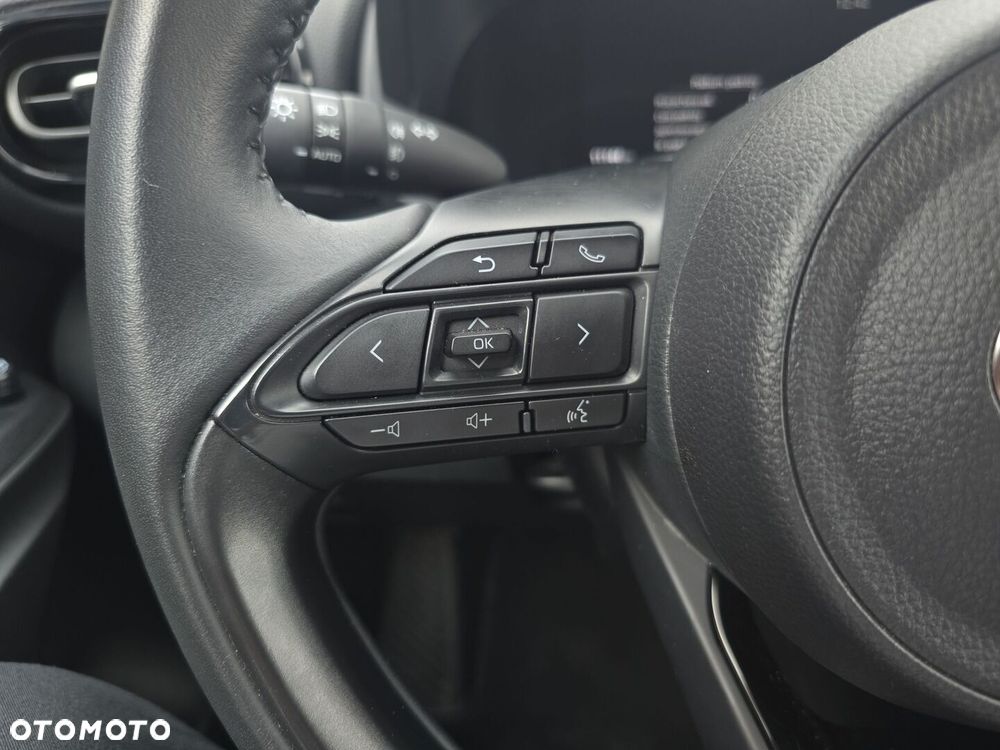 Toyota Yaris Cross Hybrid 1.5 Style - 29