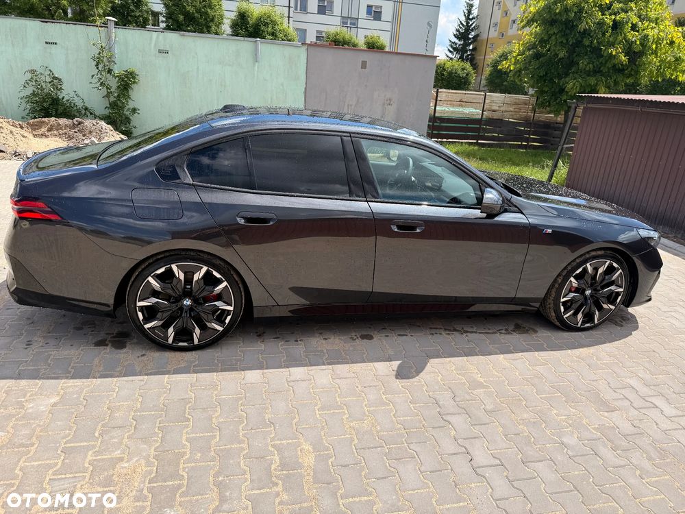 BMW Seria 5 520d mHEV M Sport - 6