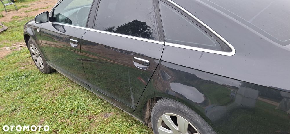 Audi A6 Limousine 2.4 - 5