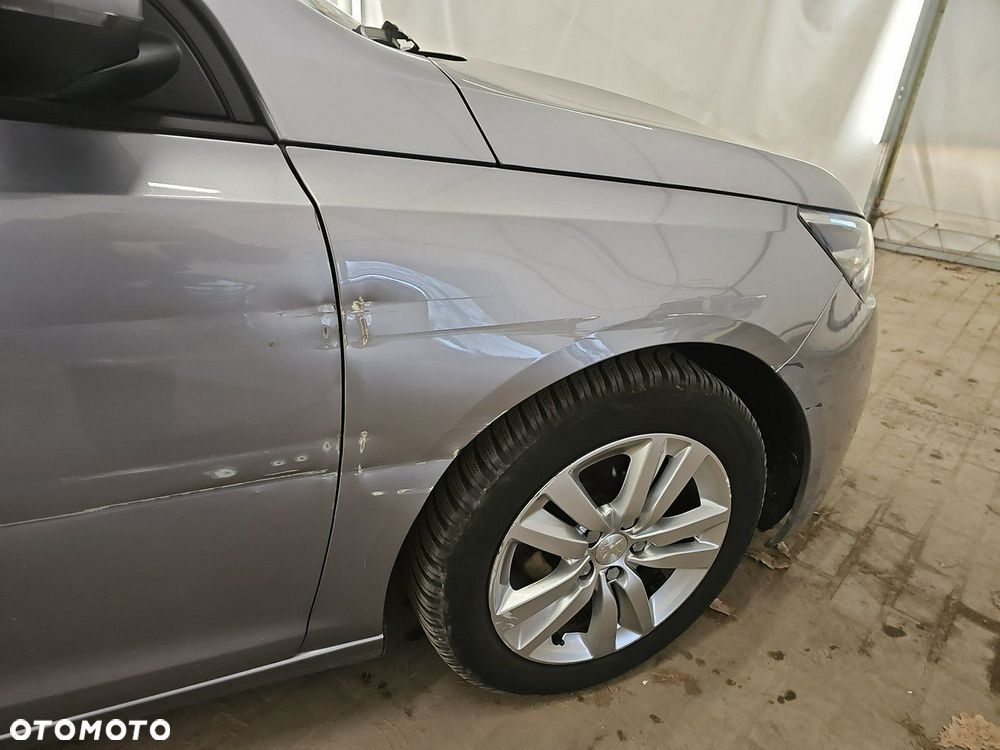 Peugeot 308 1.5 BlueHDi Active S&S - 28