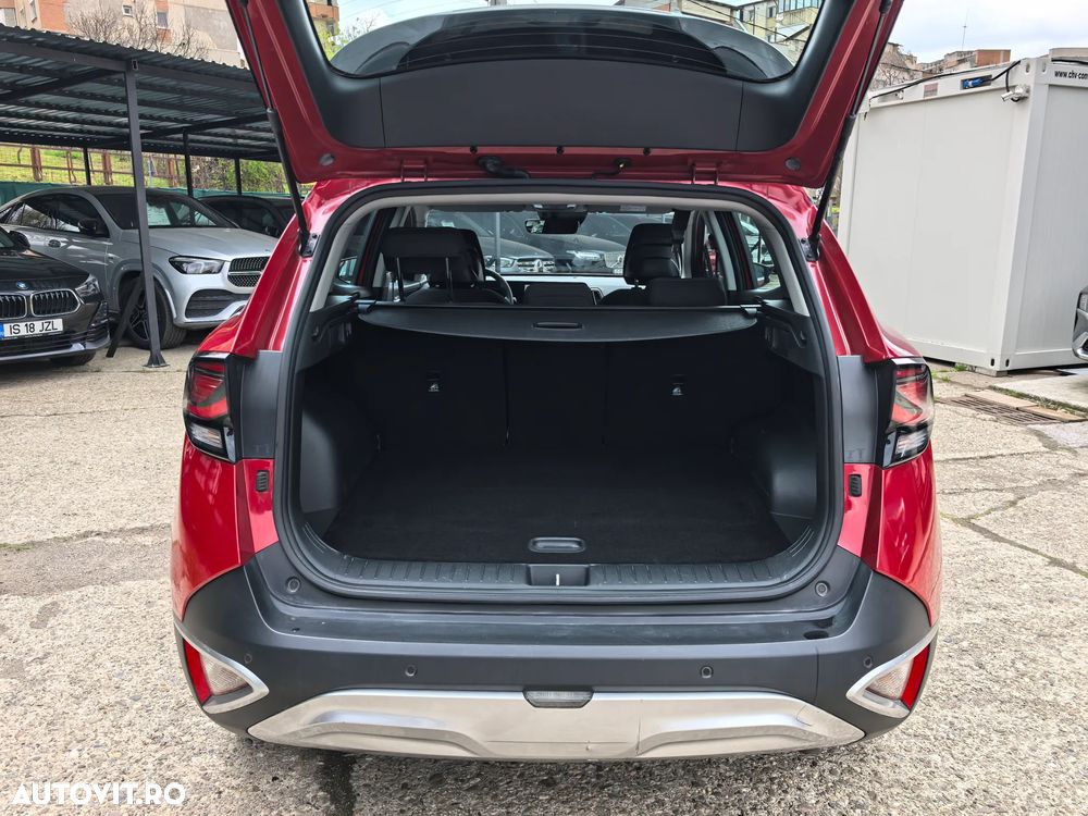 Kia Sportage 1.6 T-GDI PHEV 6AT 4x4 Business Line - 17