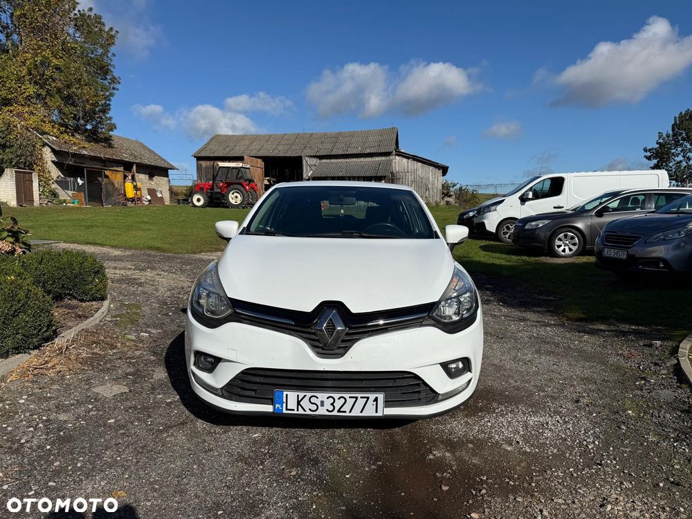 Renault Clio - 1