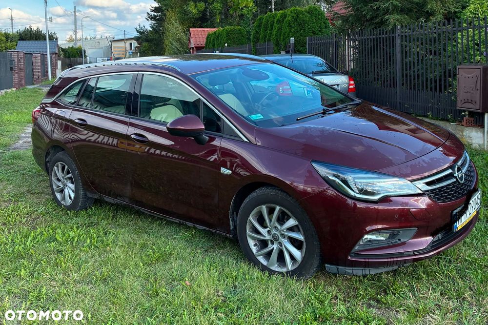 Opel Astra 1.4 T Elite - 2