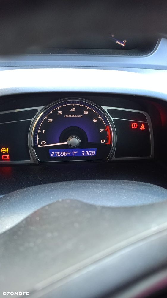 Honda Civic 1.8 Executive - 5