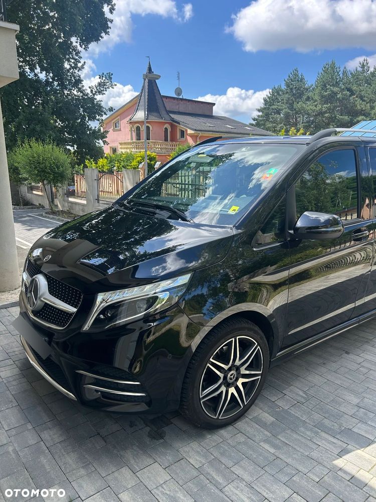 Mercedes-Benz Klasa V - 2