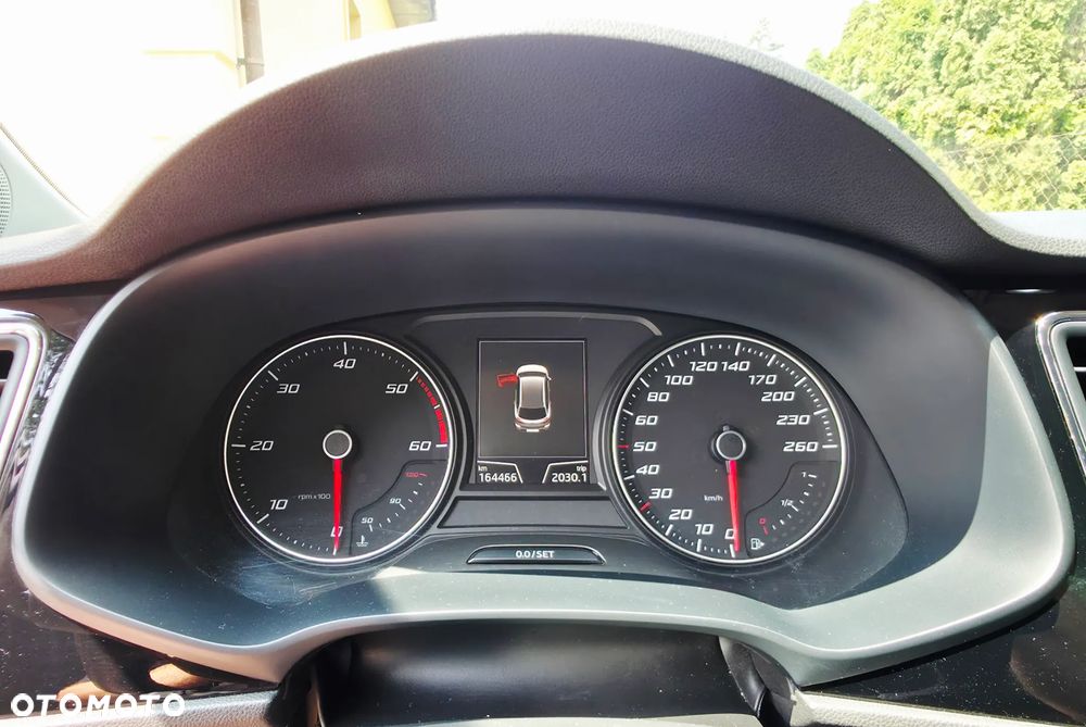 Seat Leon 2.0 TDI FR S&S DSG - 8