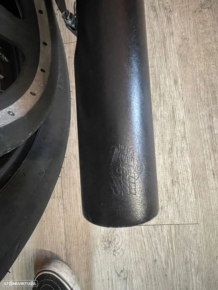 Harley-Davidson Sportster - 3