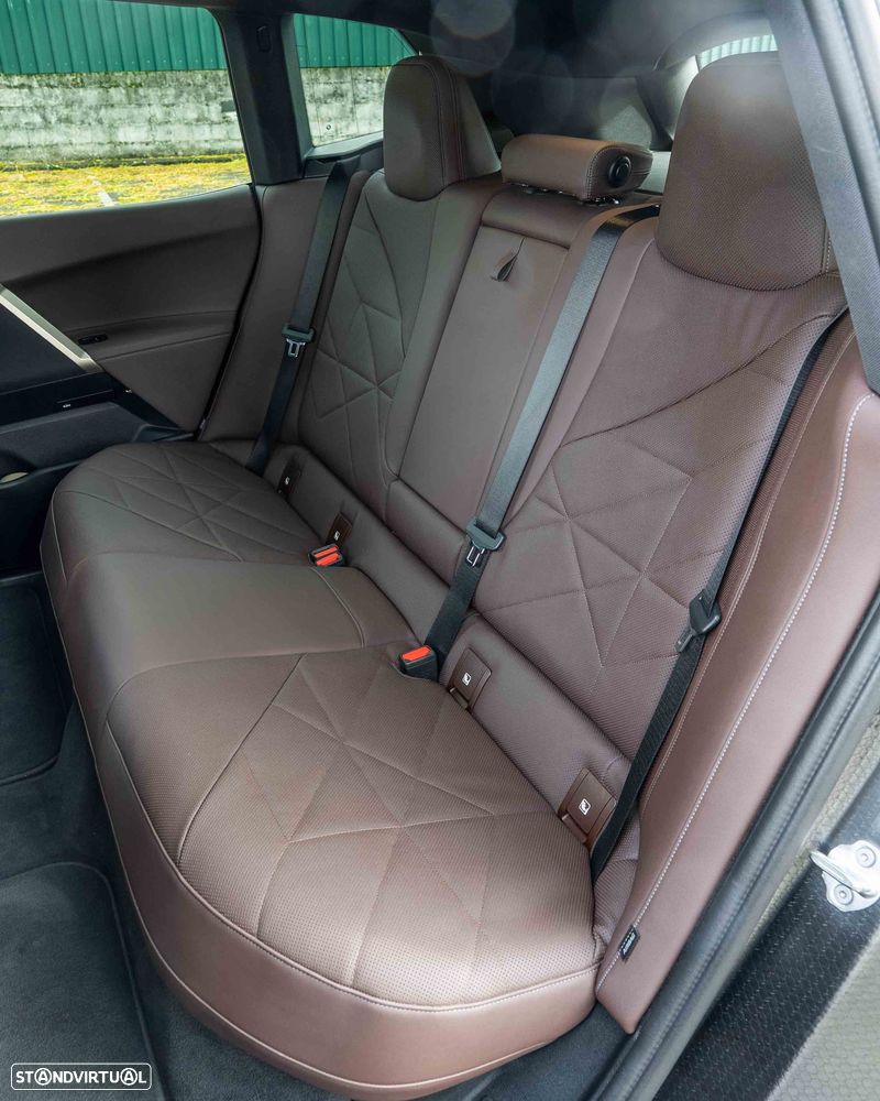 BMW iX xDrive40 - 26