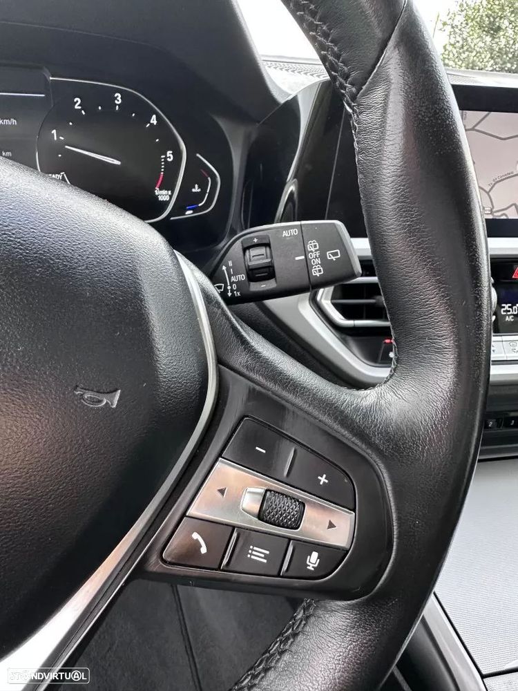 BMW 318 d Aut. Edition M Sport Shadow - 38