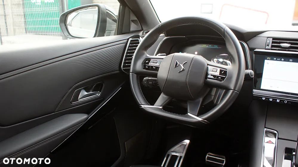 DS Automobiles DS 7 Crossback - 14