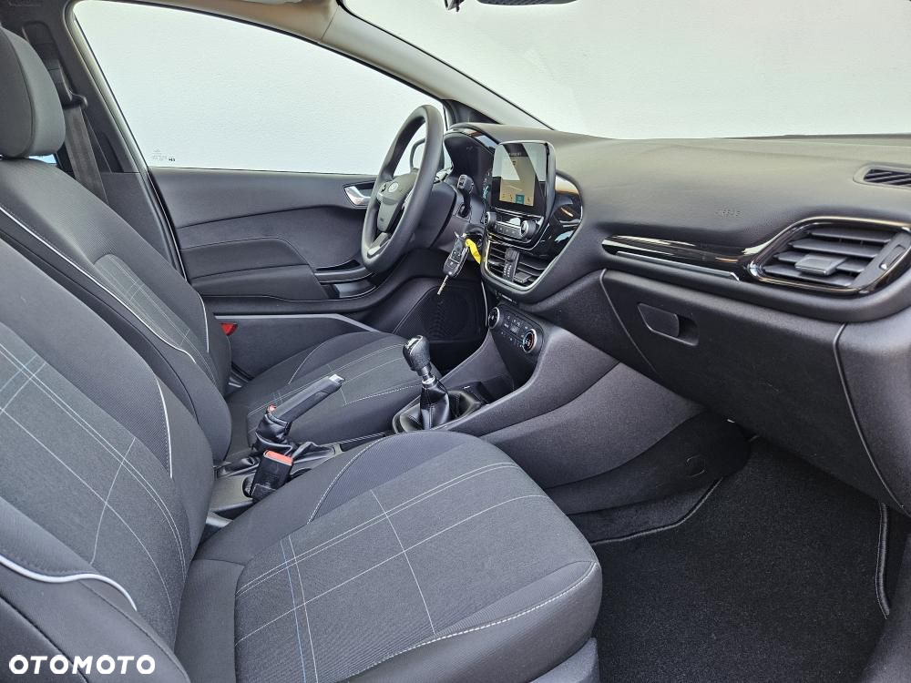 Ford Fiesta - 27