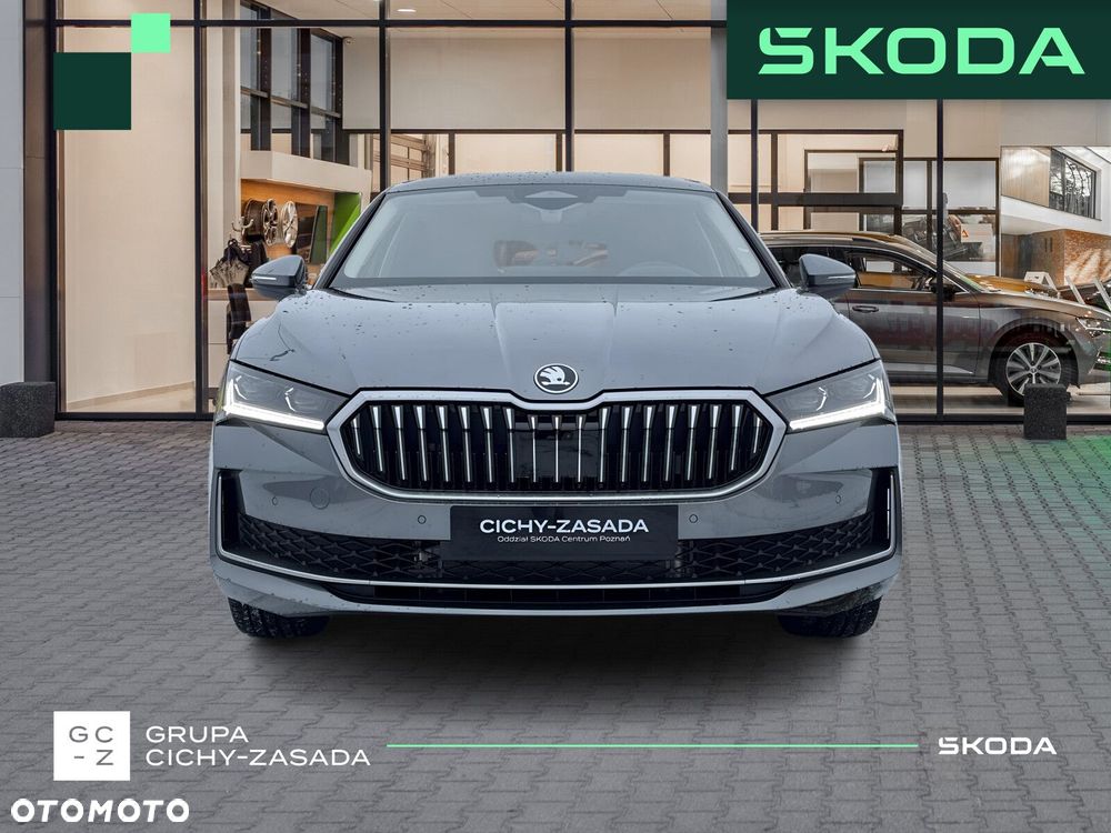 Skoda Superb 2.0 TDI SCR 4x4 L&K DSG - 9