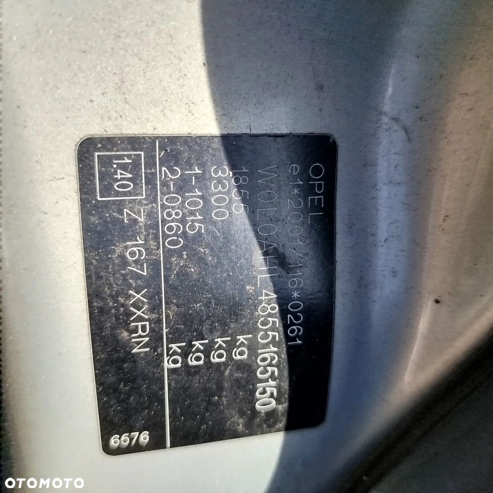 Opel Astra H na części . - 9