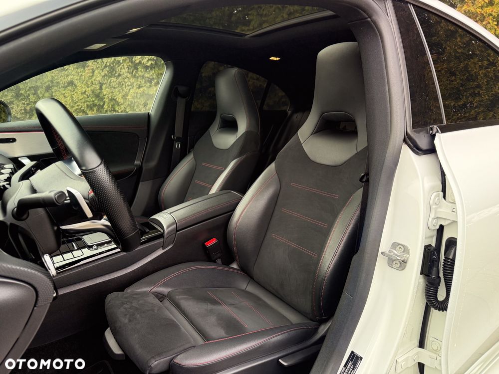 Mercedes-Benz CLA 200 7G-DCT Edition AMG Line - 16