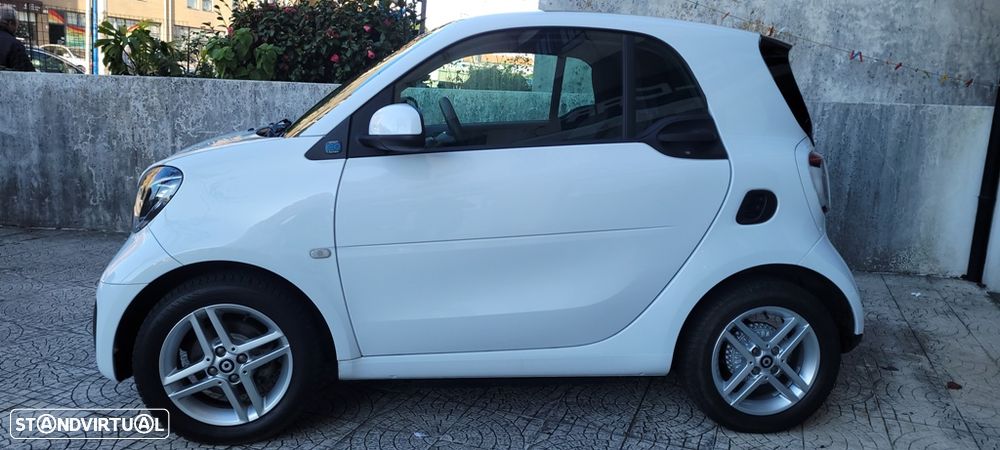 Smart ForTwo Coupé EQ passion edition nightsky - 4