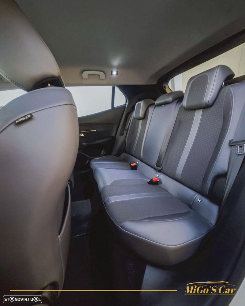 Peugeot 2008 1.2 PureTech Allure Pack - 9