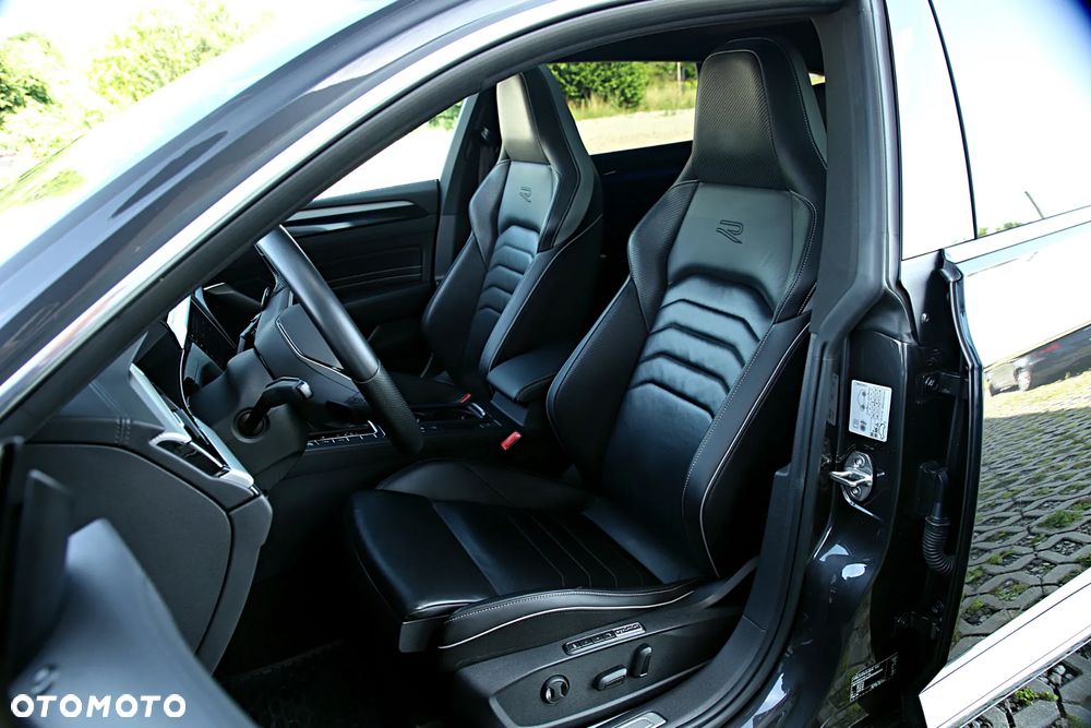 Volkswagen Arteon 2.0 TDI 4Motion R-Line DSG - 20