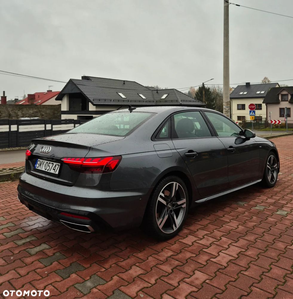 Audi A4 Limousine 35 TFSI S tronic S line - 2