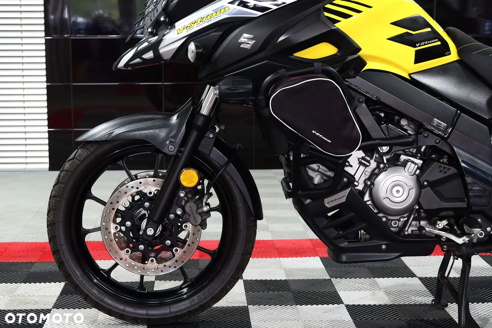 Suzuki V-STROM - 15