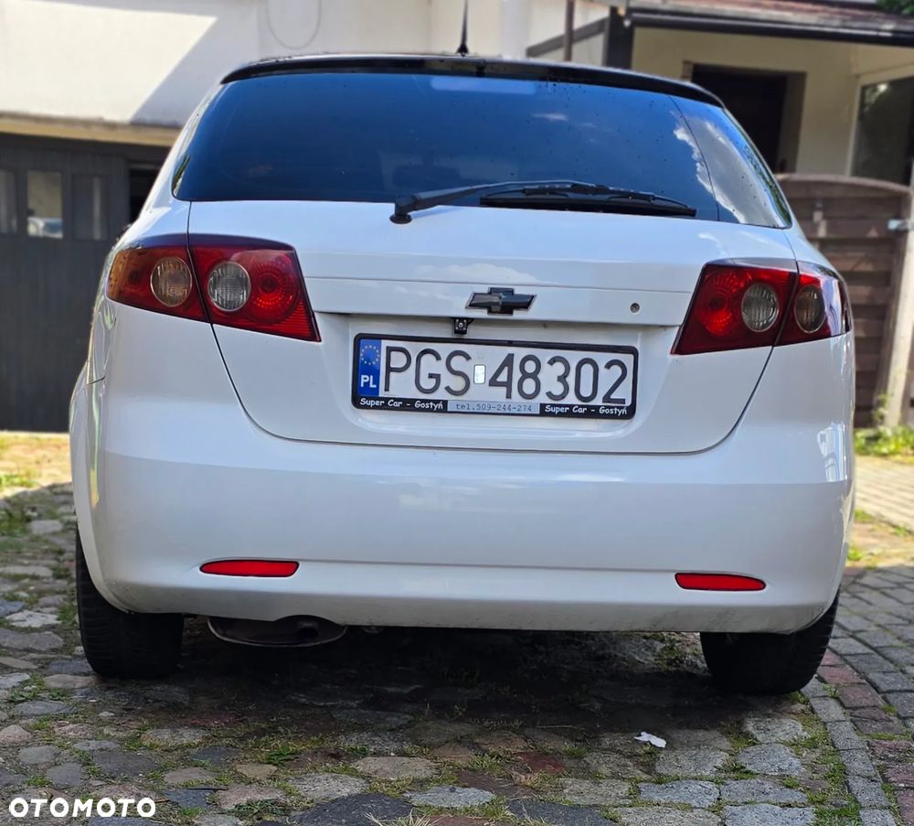 Chevrolet Lacetti - 4