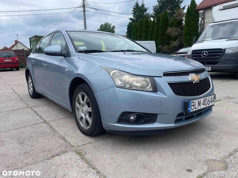 Chevrolet Cruze - 1