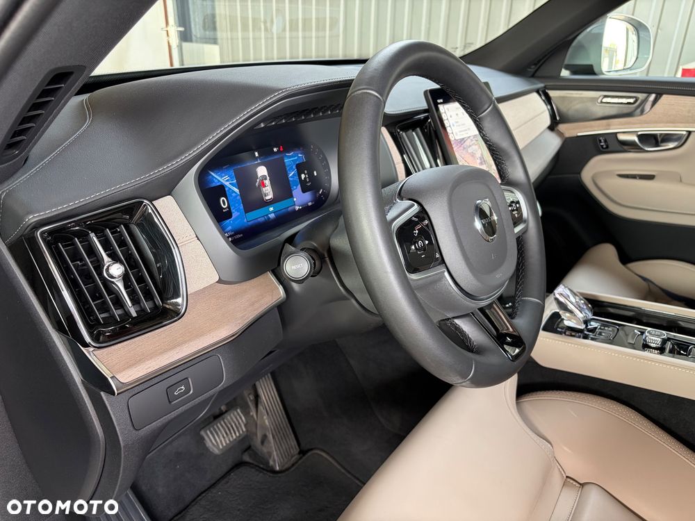 Volvo XC 90 - 10