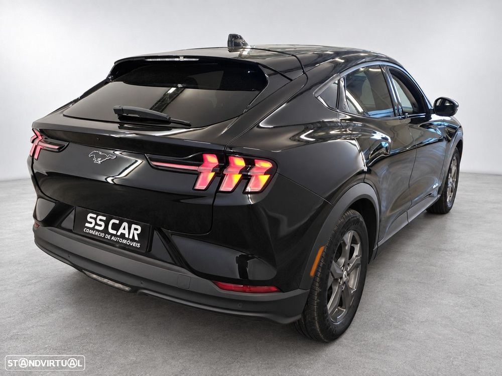 Ford Mustang Mach-E 75.7 kWh Base - 3