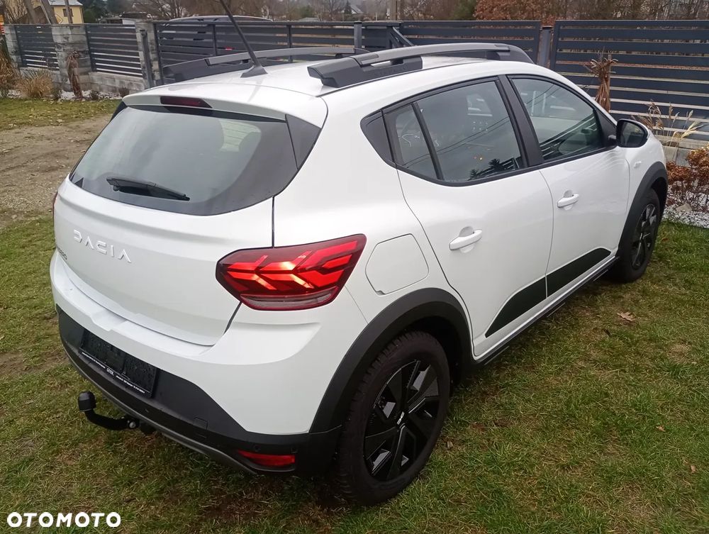Dacia Sandero Stepway 1.0 TCe SL Celebration S&S - 4