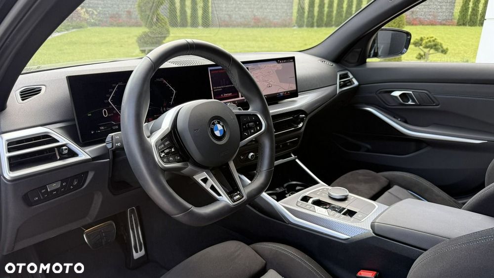 BMW Seria 3 330i xDrive M Sport sport - 22