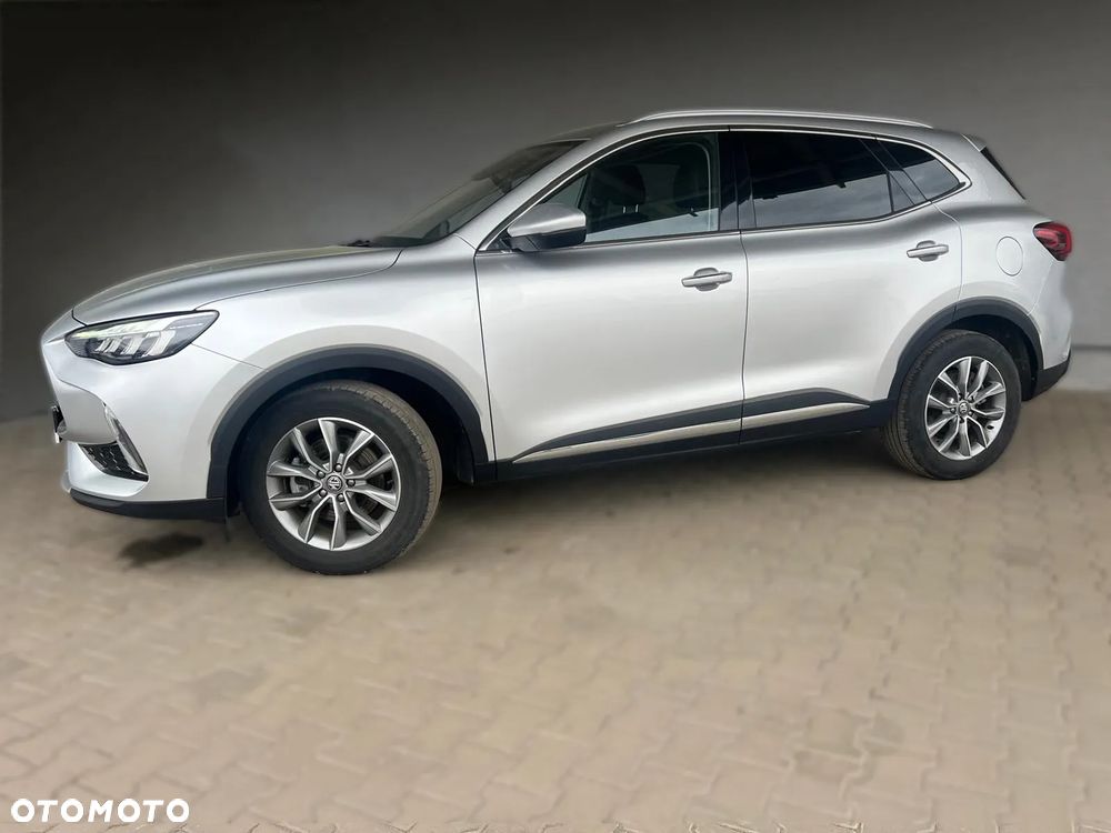 MG HS 1.5 T-GDI Excite DCT - 4