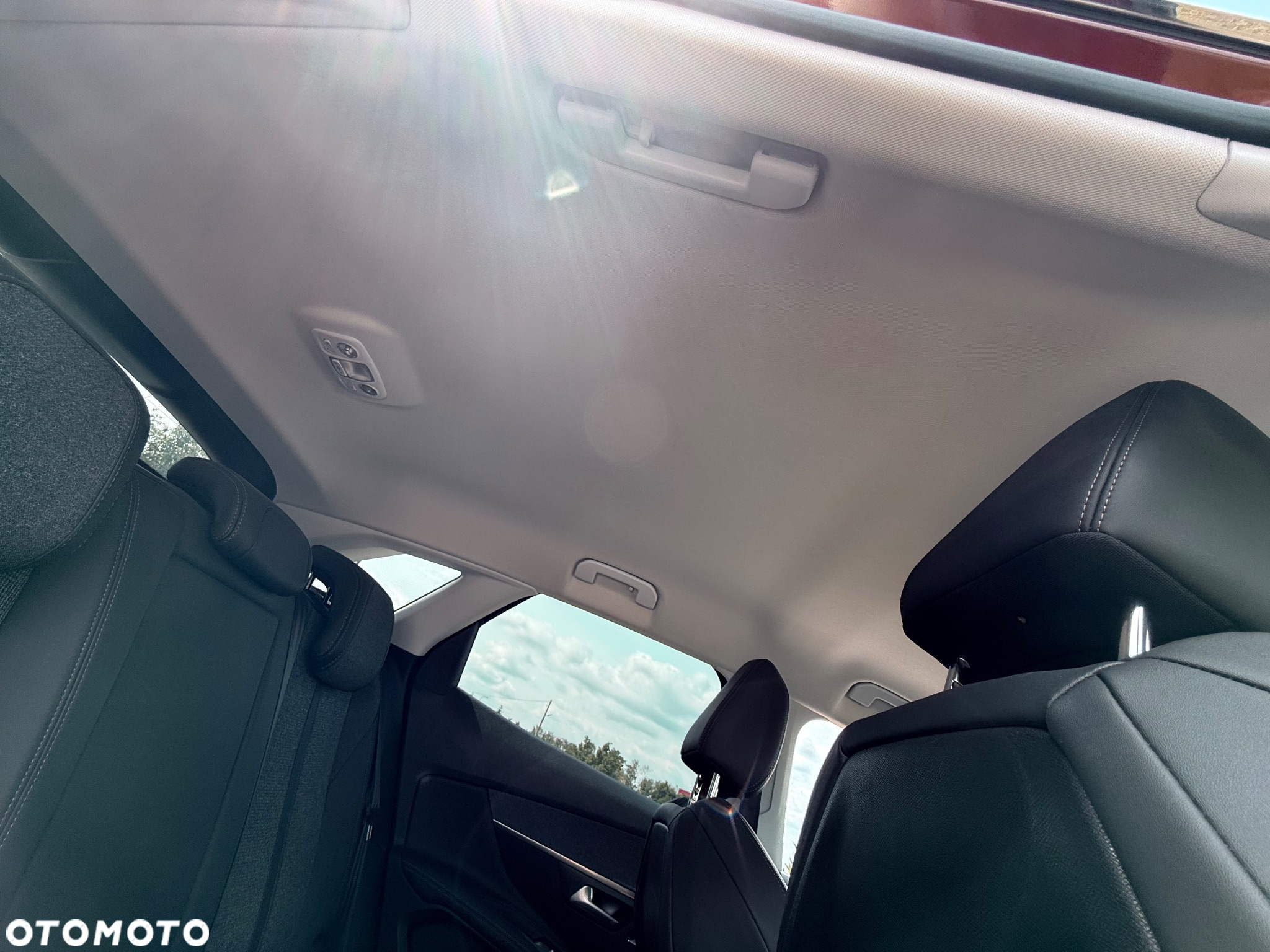 Peugeot 3008 1.2 PureTech Allure Pack S&S EAT8 - 23
