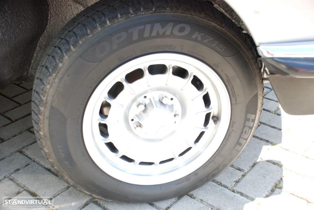 Mercedes-Benz SL 280 - 18