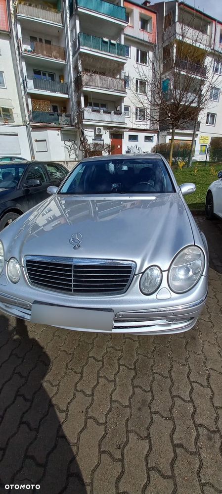 Mercedes-Benz Klasa E 200 Kompressor Automatik Avantgarde - 40