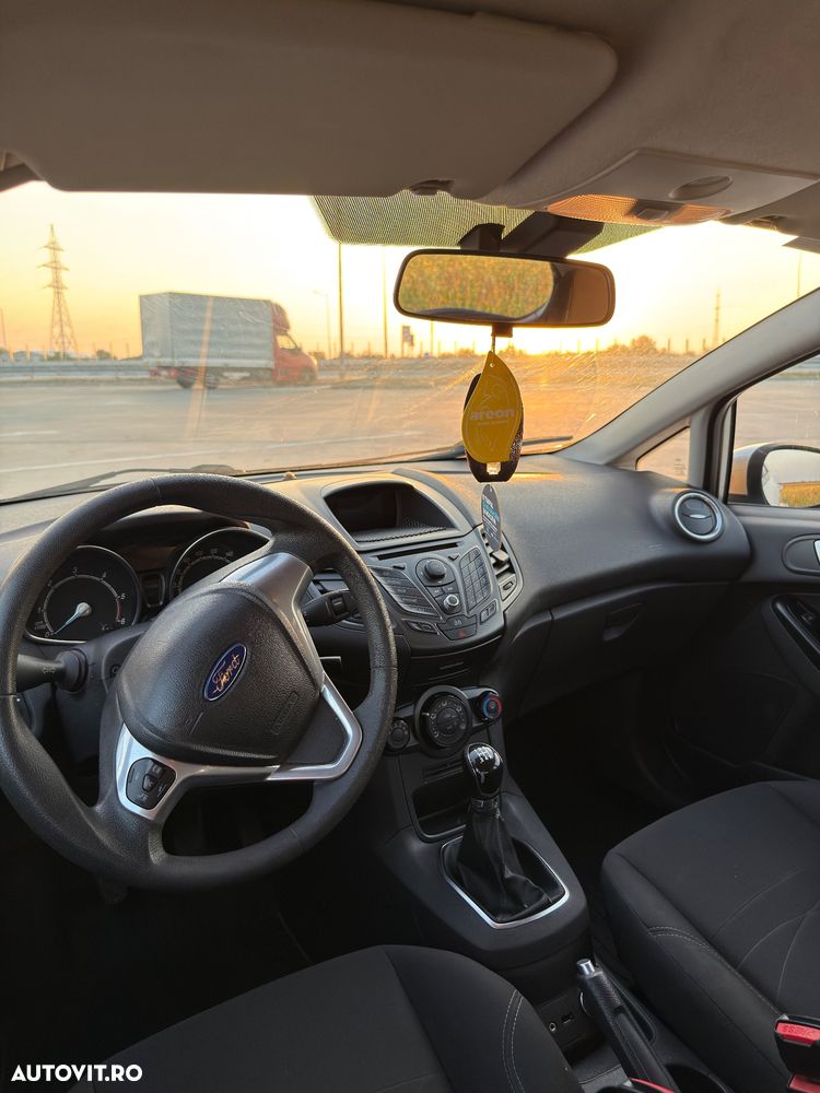 Ford Fiesta - 6