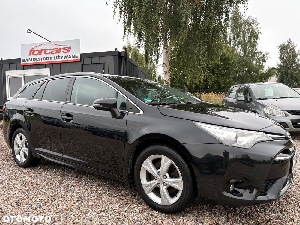 Toyota Avensis Touring Sports 2.0 D-4D Edition S+ - 1
