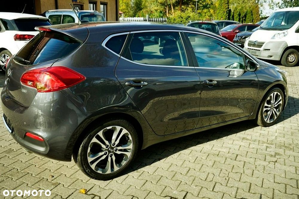 Kia Ceed - 7