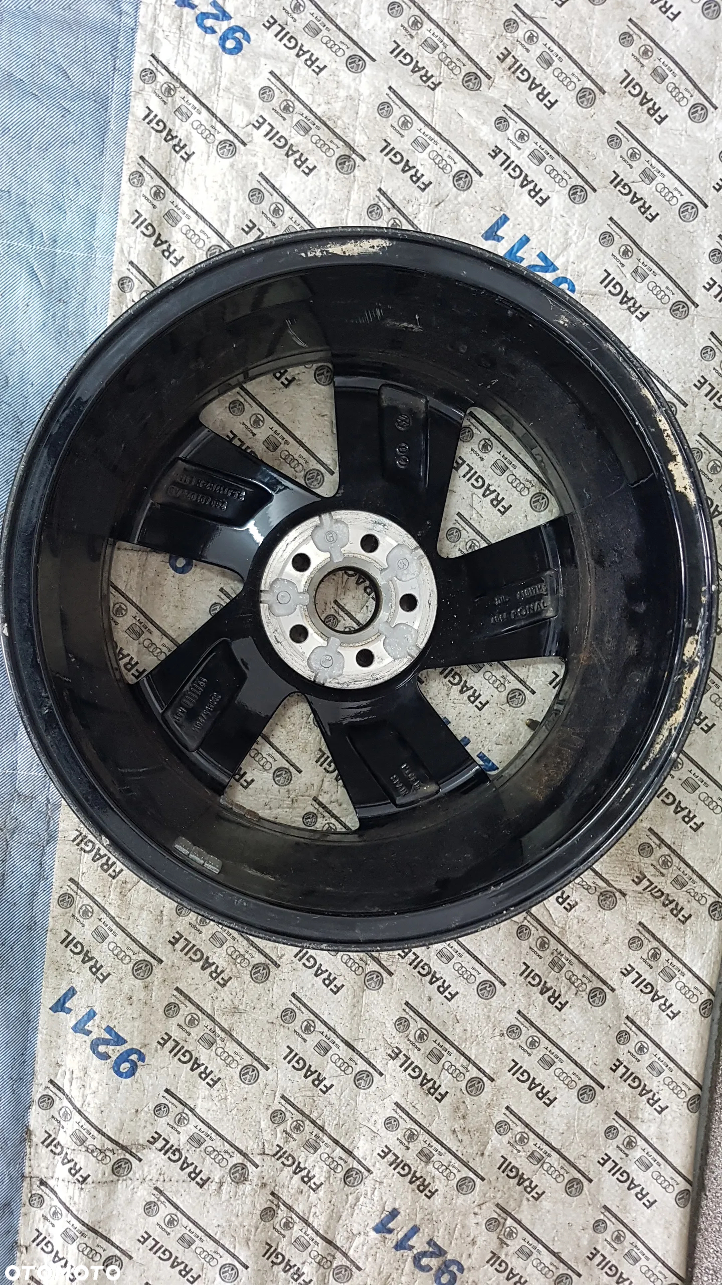 FELGA VW POLO  7,5JX17  ET51 5X100  2G0 601025 - 11