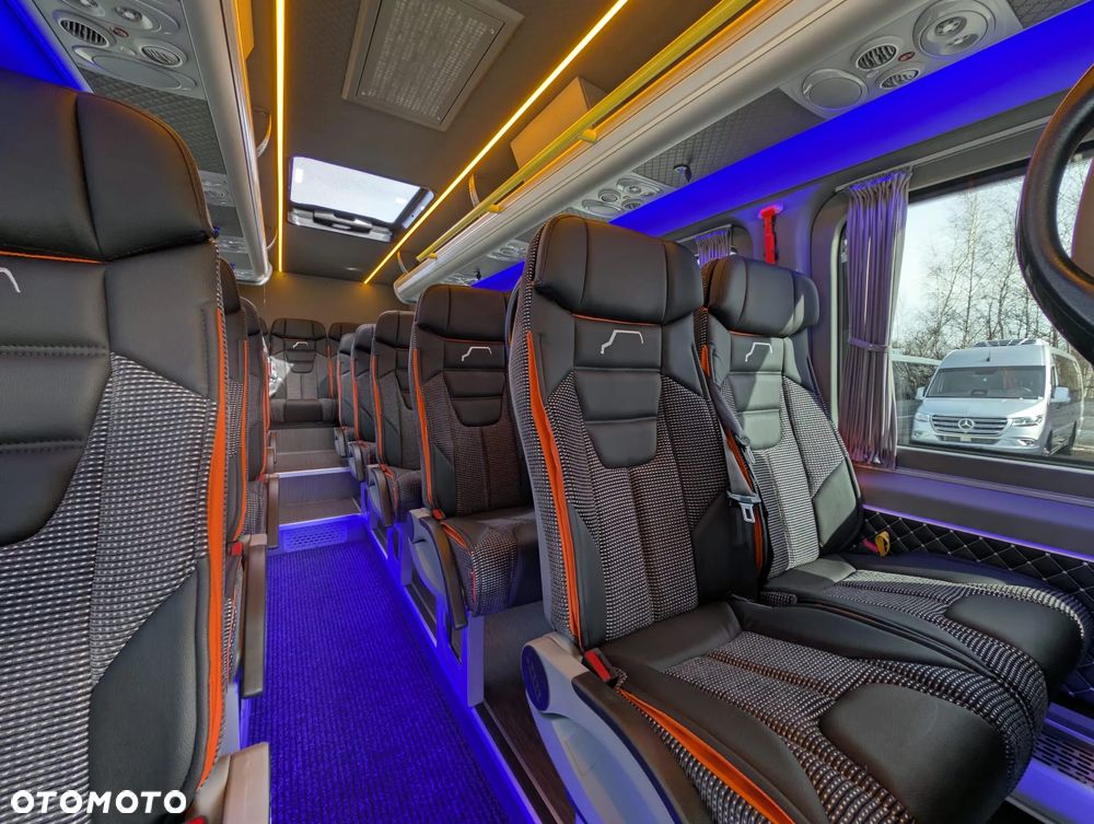 Mercedes-Benz Sprinter 519 - 34