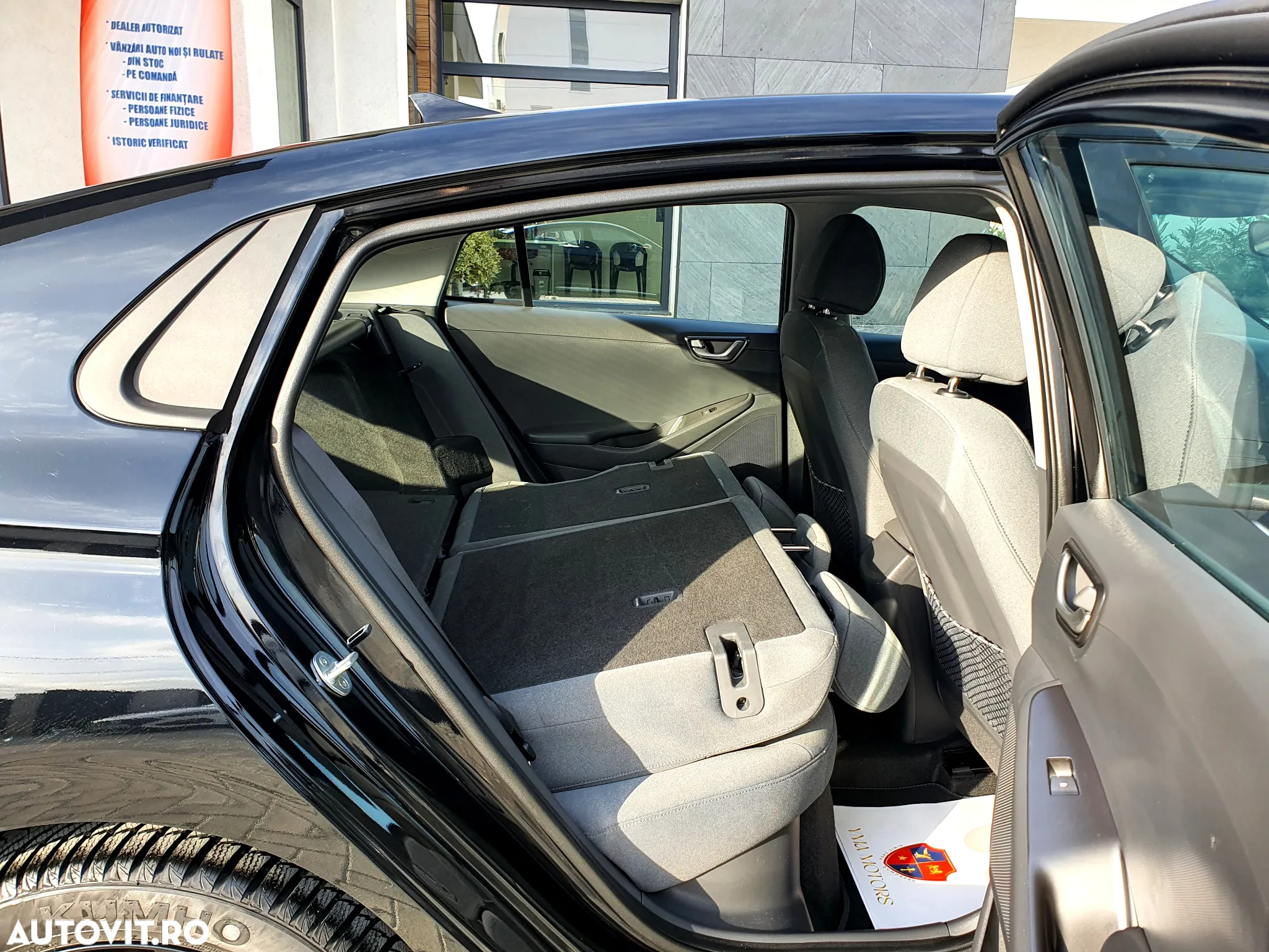 Hyundai IONIQ Plug-in-Hybrid 1.6 GDI Style - 31