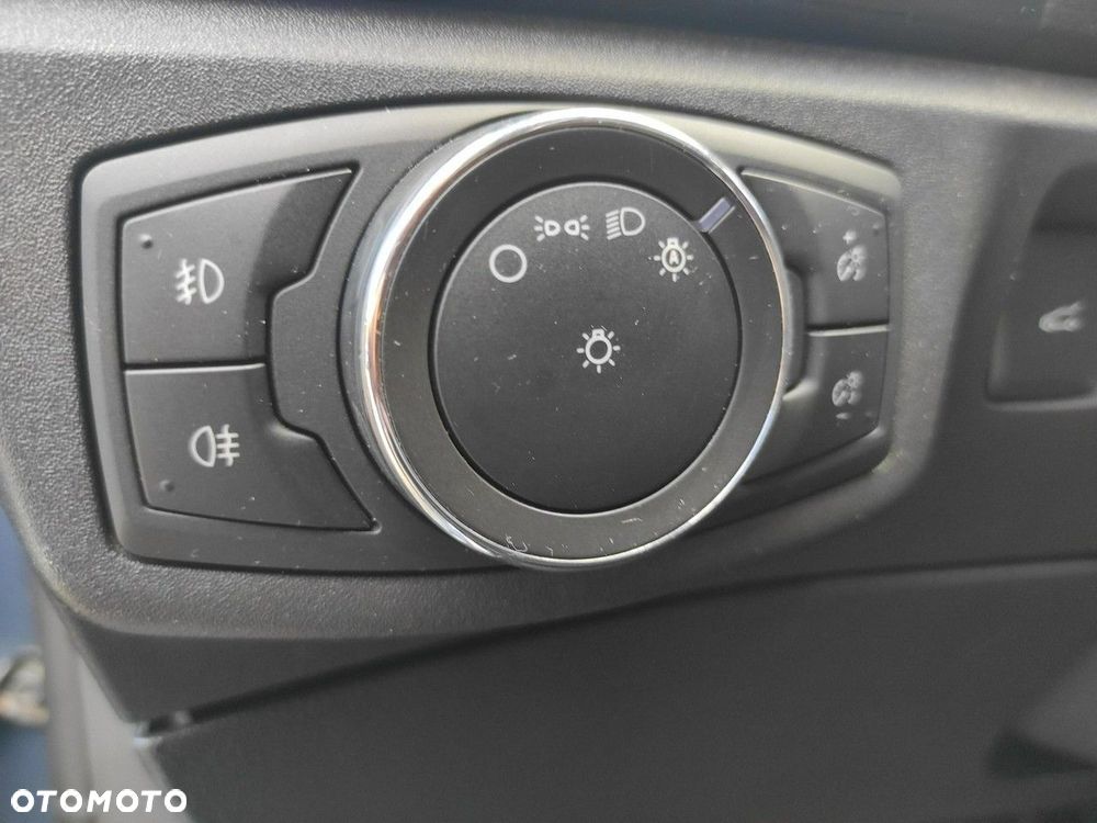 Ford Mondeo - 11